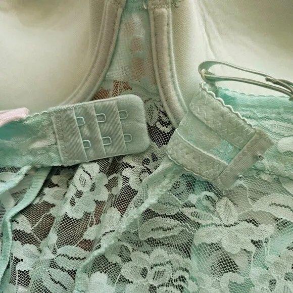 NWOT! 2PC SET Cassandra Intimates Lace Babydoll   String, M, Misty Teal