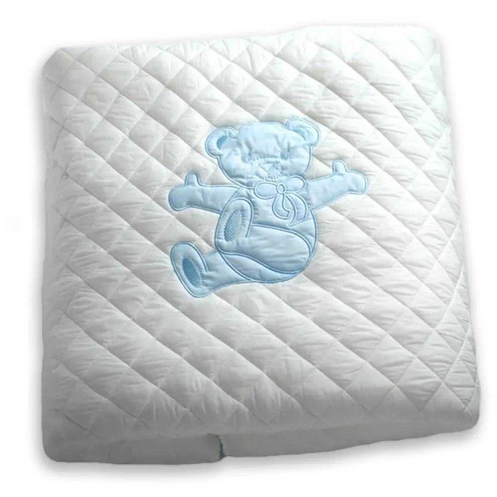 Plush Crib Puff – Handmade Diamond Quilted Comforter