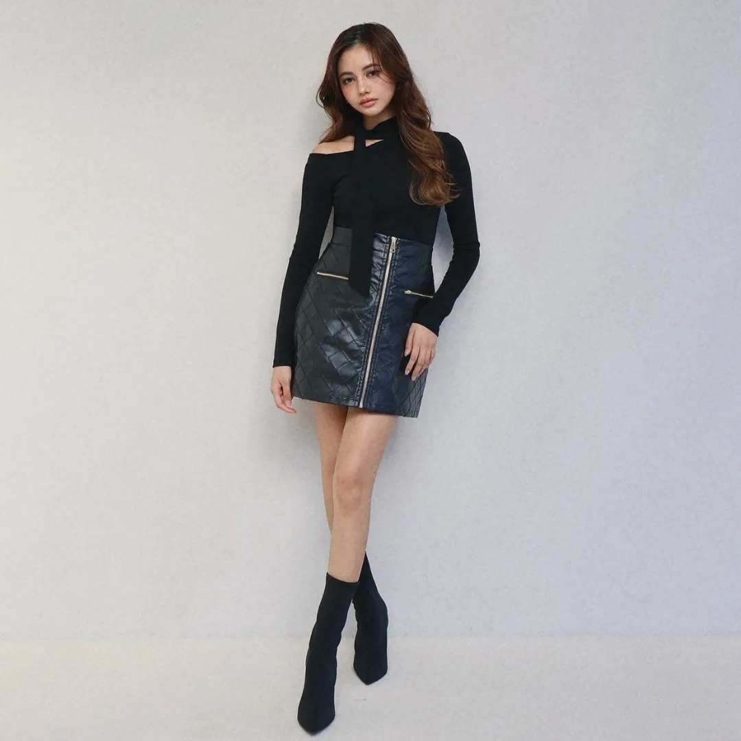 Quilted zipped leather miniskirt