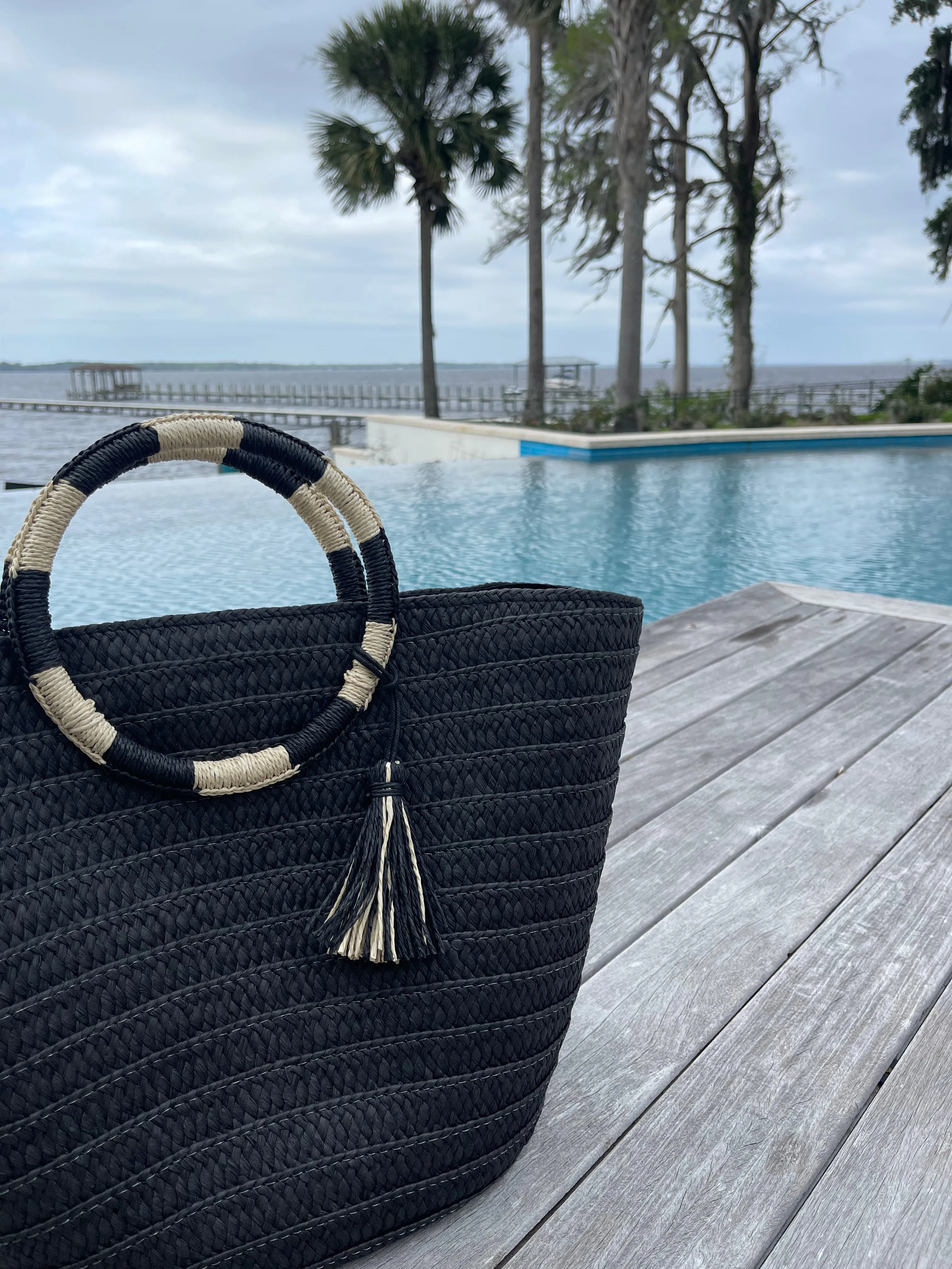 Rocky Beach Tote