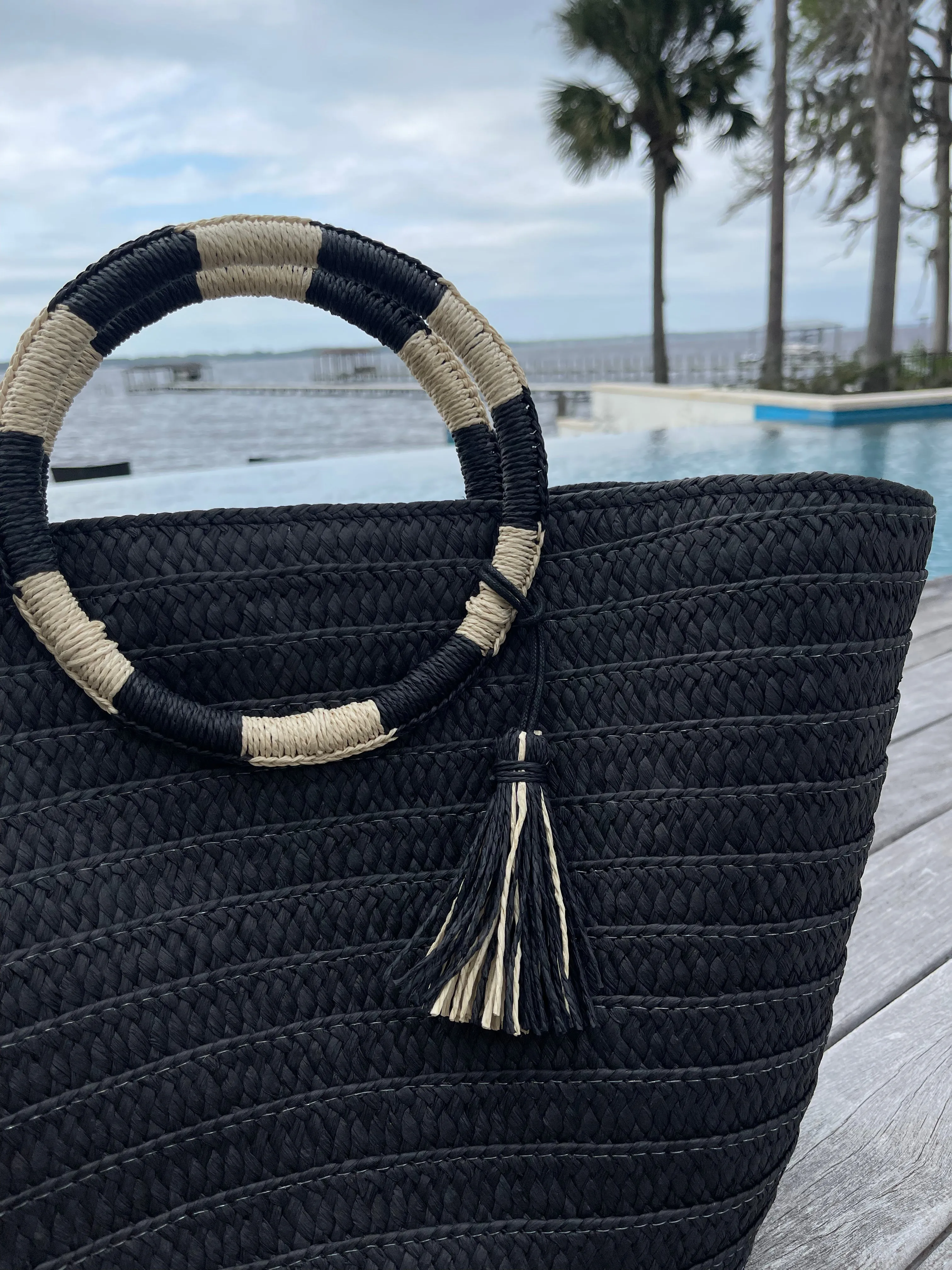 Rocky Beach Tote