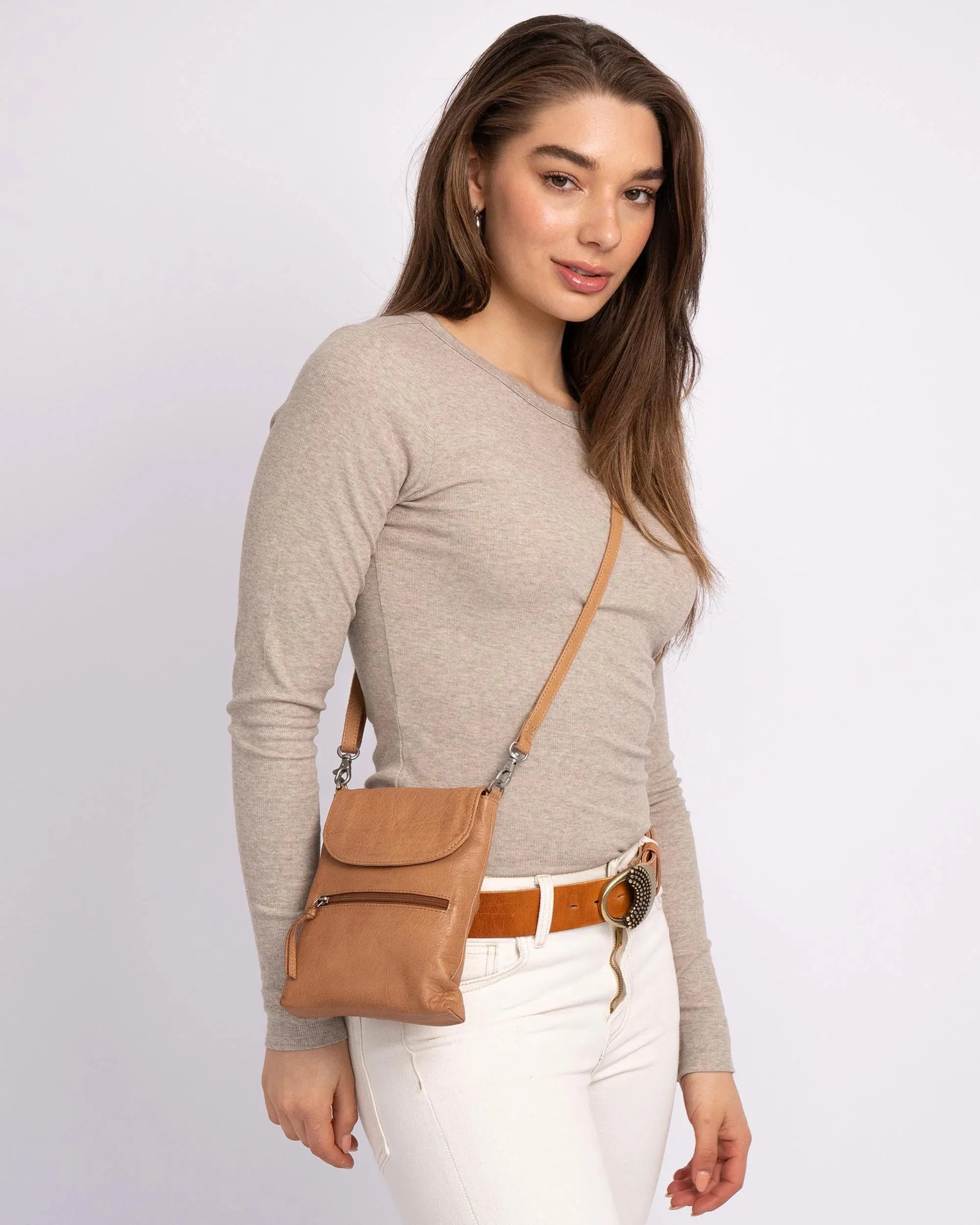 Roza | Leather Envelope Crossbody Bag