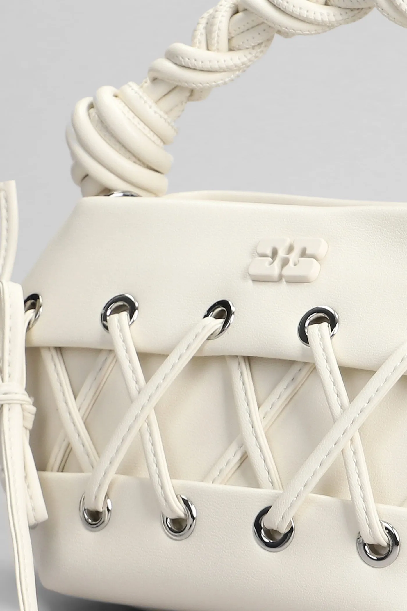 Shoulder bag in beige synthetic leather