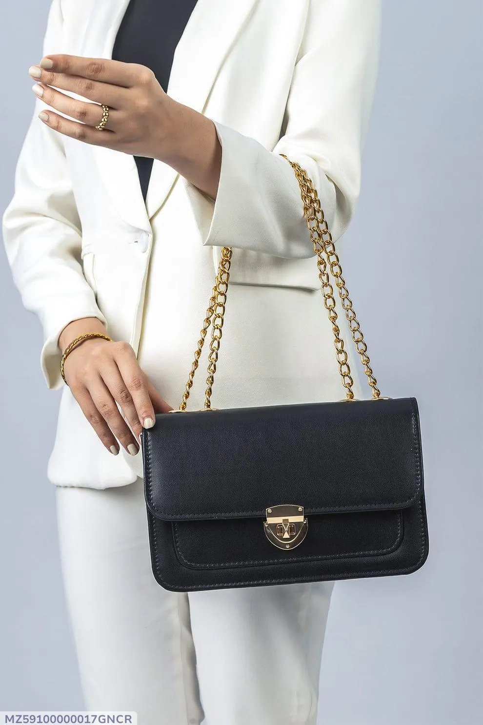 Shoulder hand bag
