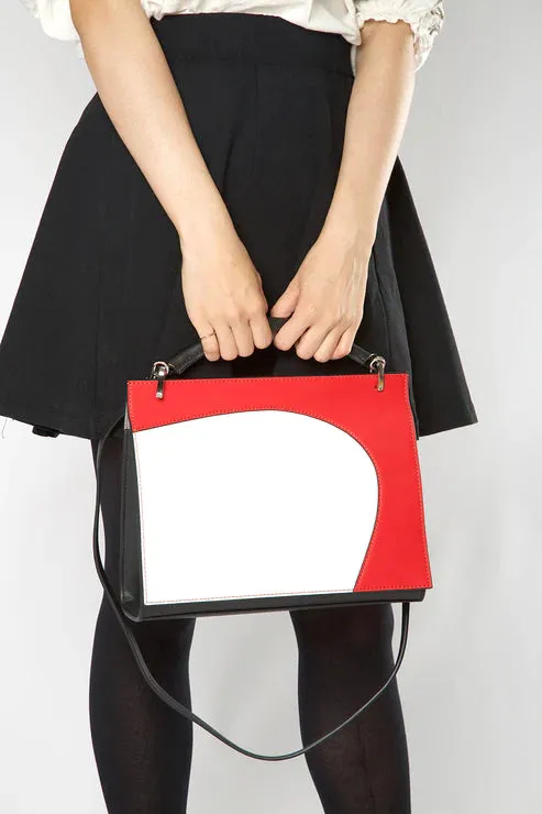 SMOOTH GRAPHIC RED