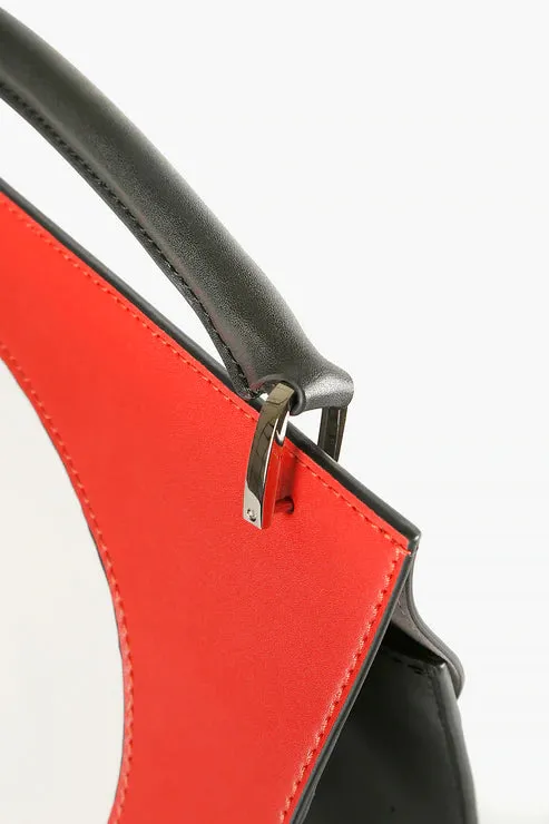 SMOOTH GRAPHIC RED
