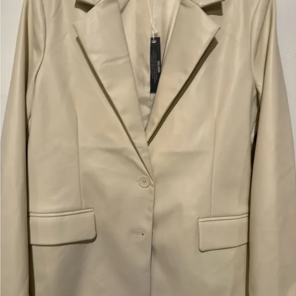 Steve Madden faux leather boyfriend blazer size medium