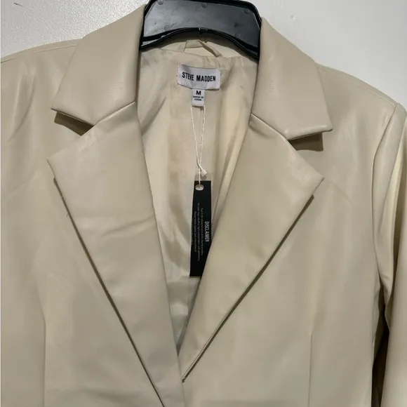Steve Madden faux leather boyfriend blazer size medium