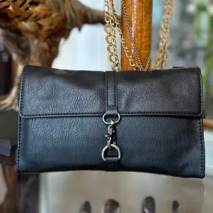 The DENVER Crossbody Bag in Black