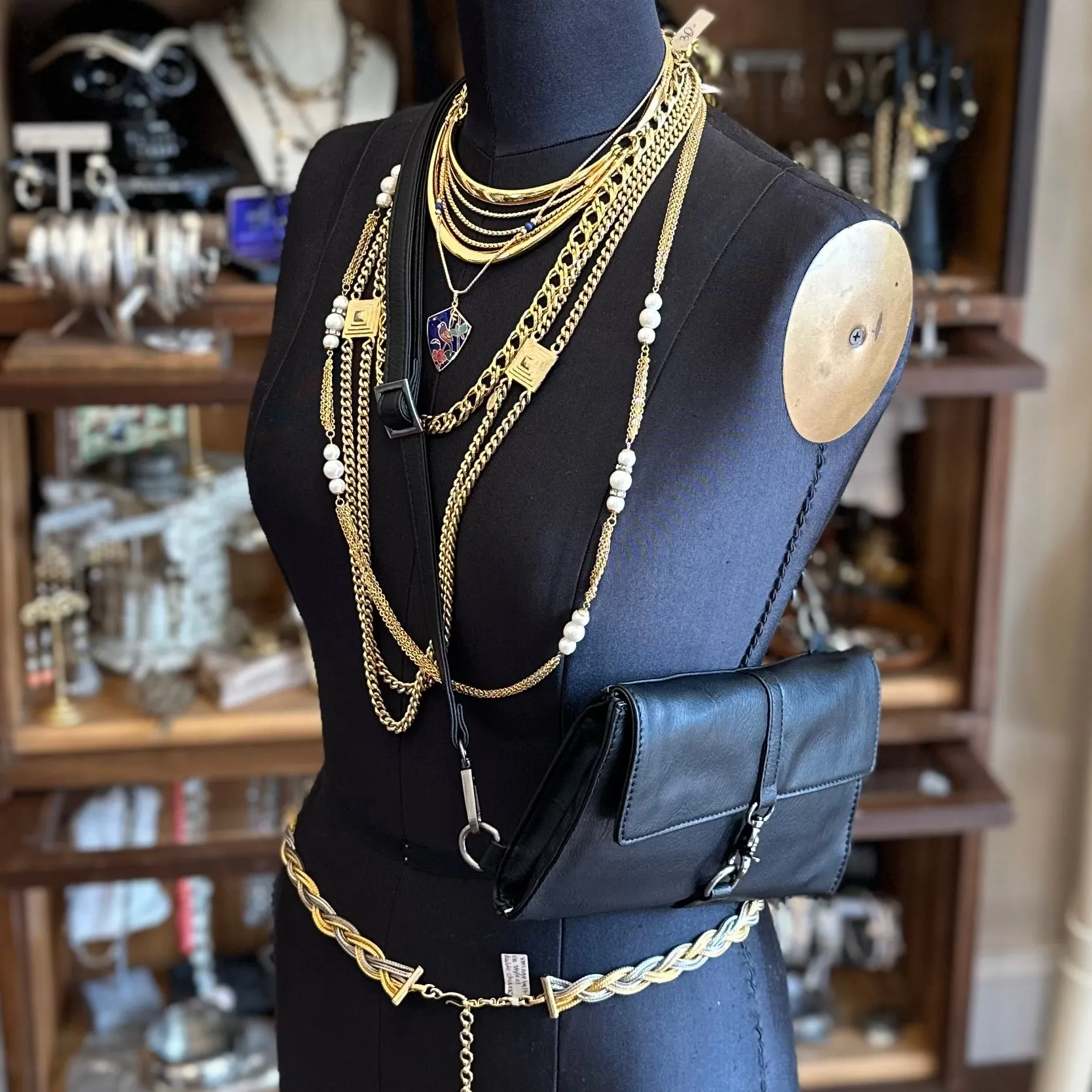 The DENVER Crossbody Bag in Black