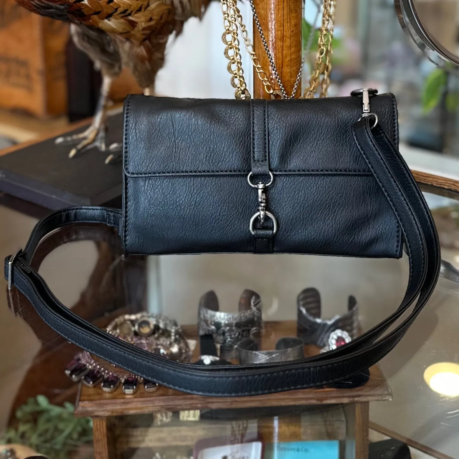 The DENVER Crossbody Bag in Black