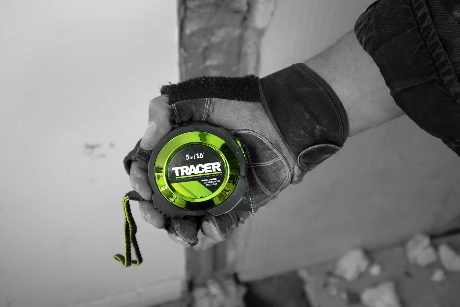 TRACER Tape Measure 5m Auto Lock Nylon Coated and Large Magnetic Hook