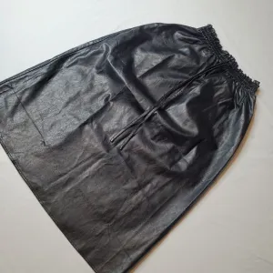 Tuckernuck Women's Size S Faux Leather Skirt Elastic Waist Black
