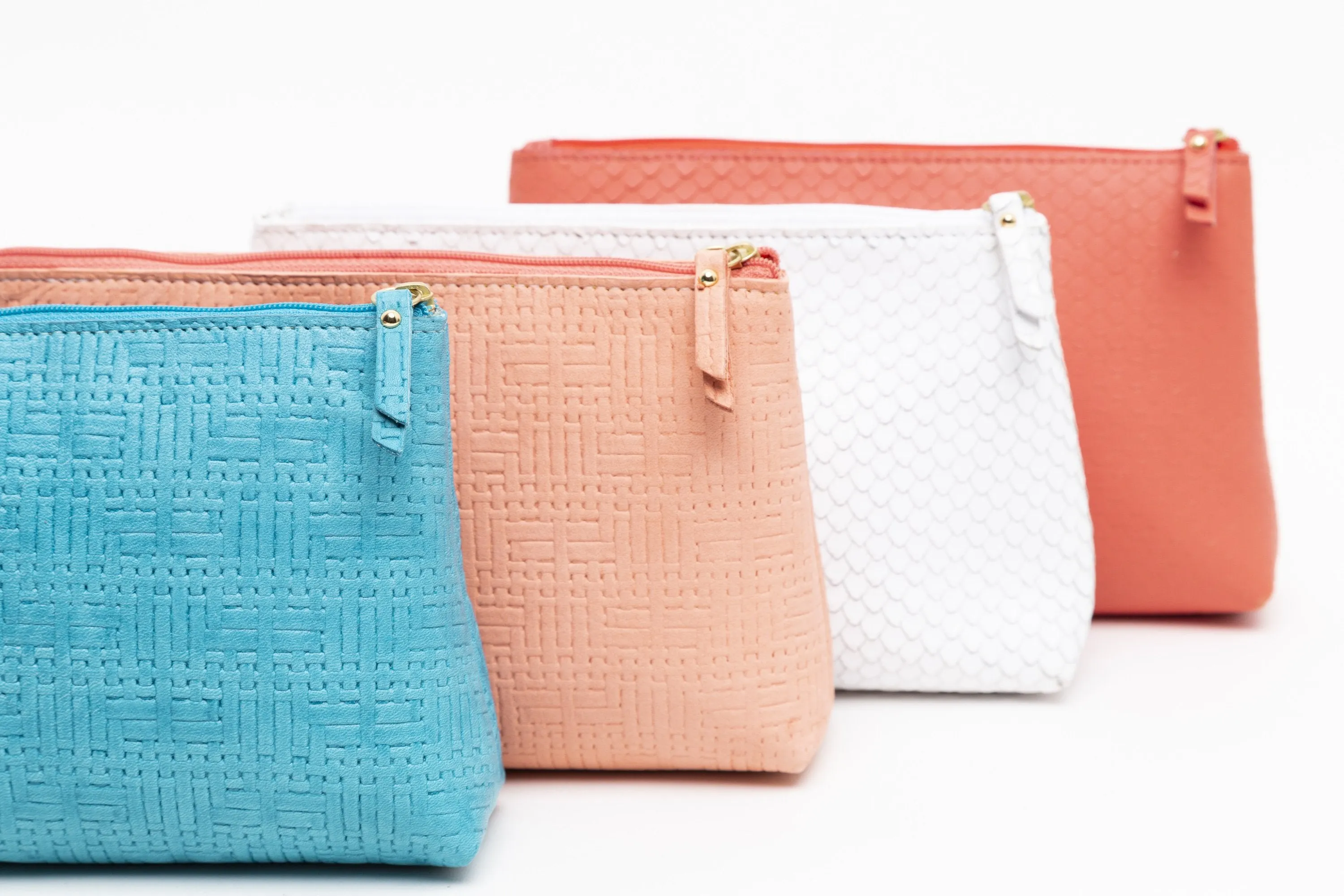 Vesper Makeup Case/Turquoise Basketweave