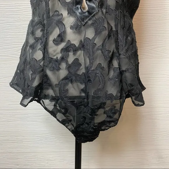 Vintage Gold Label Victoria Secret nightie one piece Medium