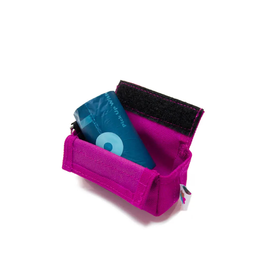 Wildebeest Funston Poop Bag Dispenser | Fuchsia