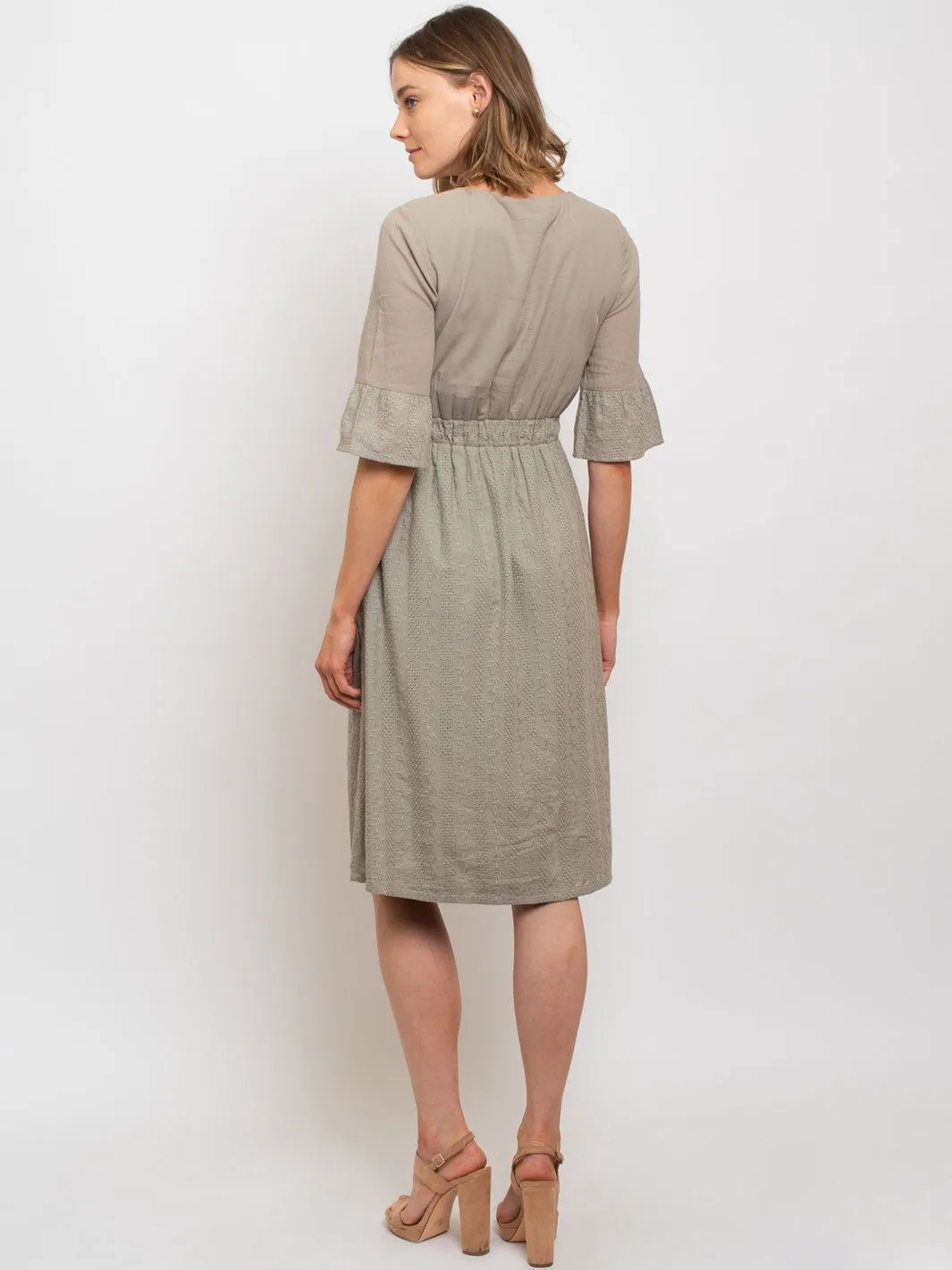 WOMEN'S 3/4 SLEEVE MIDI LACE DETAIL DRESS