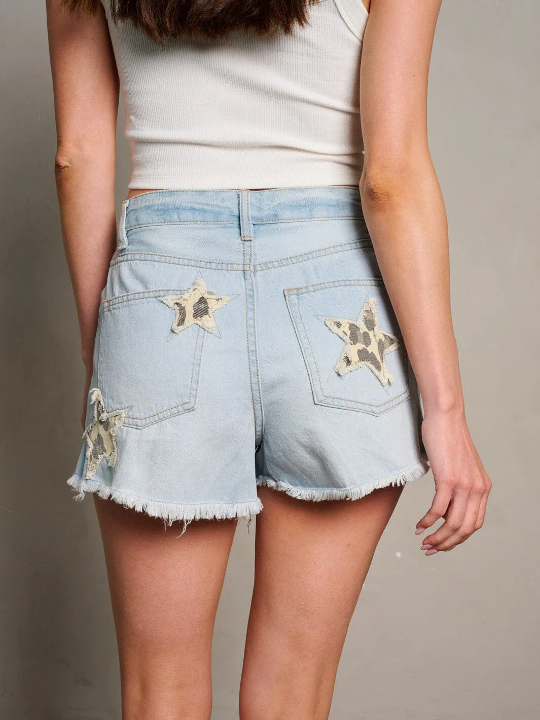 WOMEN'S BUTTON CLOSURE POCKETS CAMO STARS DENIM MINI SHORTS