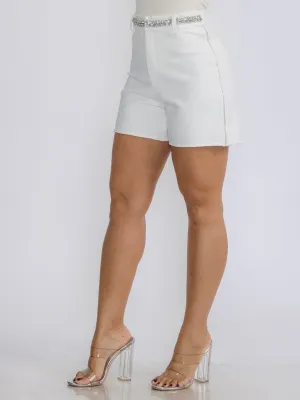 WOMEN'S BUTTON CLOSURE STUDS DETAILED BANDAGE MINI SHORT