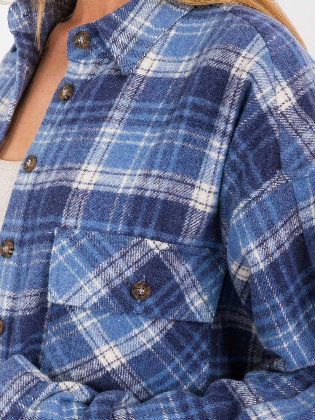 WOMEN'S LONG SLEEVE BUTTON CLOSURE FRONT POCKETS PLAID JACKET