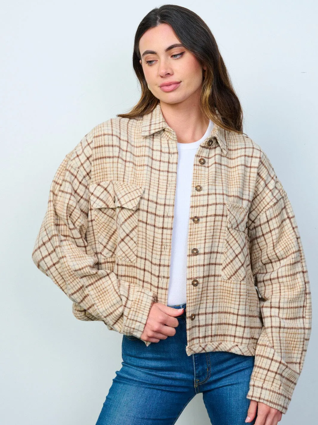WOMEN'S LONG SLEEVE BUTTON CLOSURE FRONT POCKETS PLAID JACKET