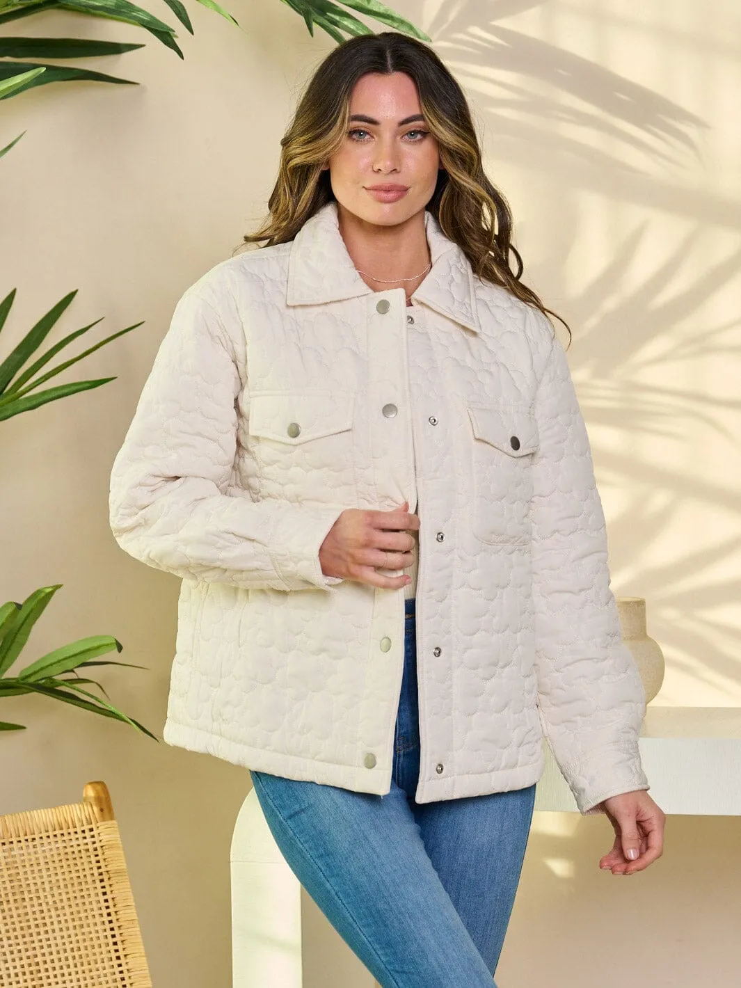 WOMEN'S LONG SLEEVE BUTTON CLOSURE JACKET