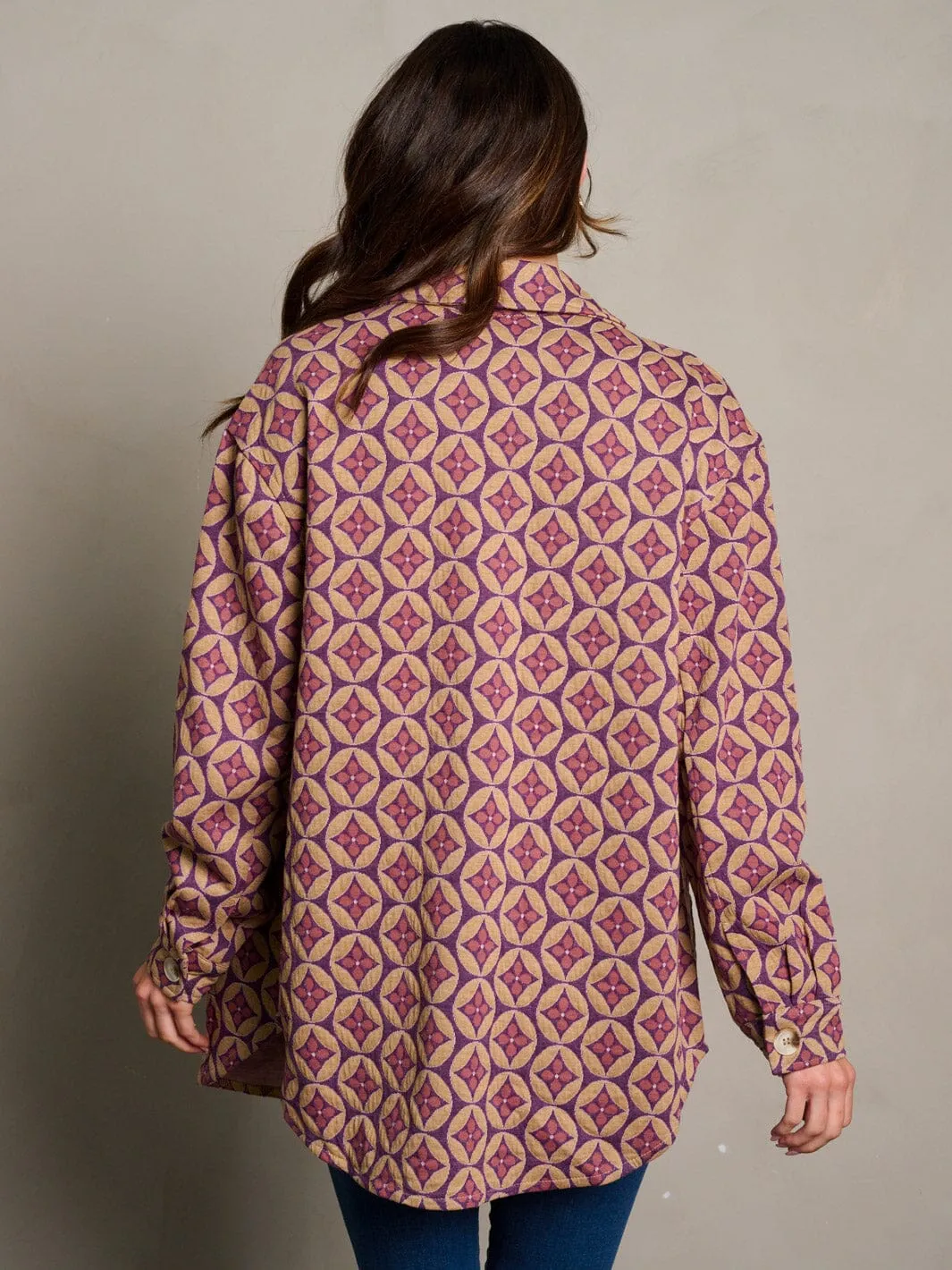 WOMEN'S LONG SLEEVE BUTTON CLOSURE MULTI PRINT JACKET