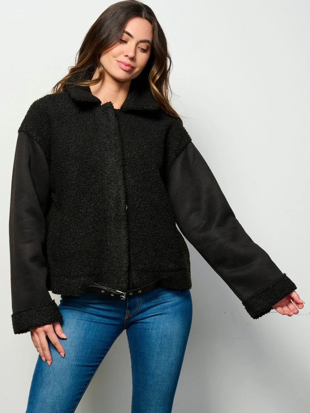 WOMEN'S LONG SLEEVE BUTTON CLOSURE POCKETS SHERPA JACKET