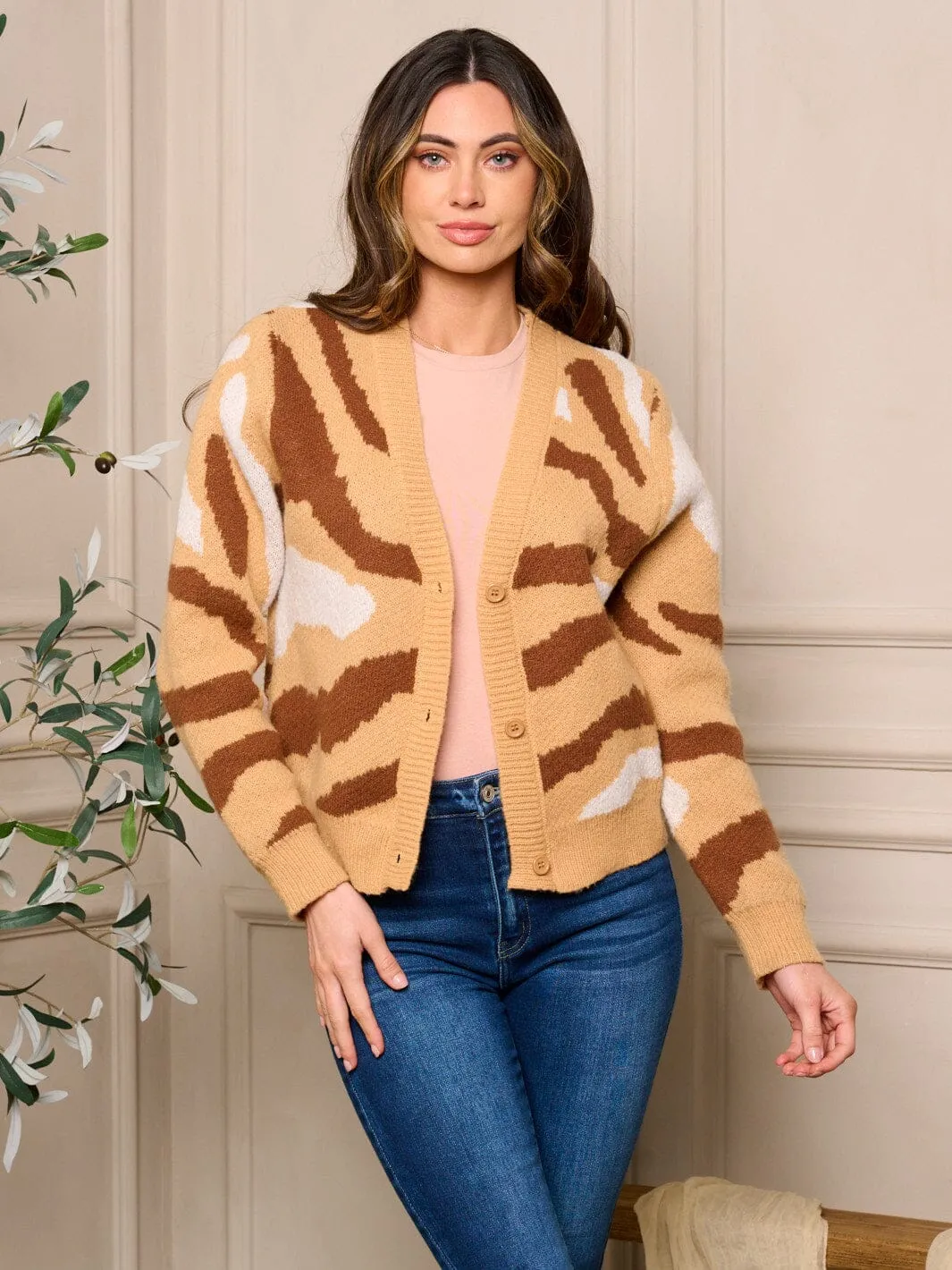 WOMEN'S LONG SLEEVE BUTTON CLOSURE PRINTED CARDIGAN SWEATER
