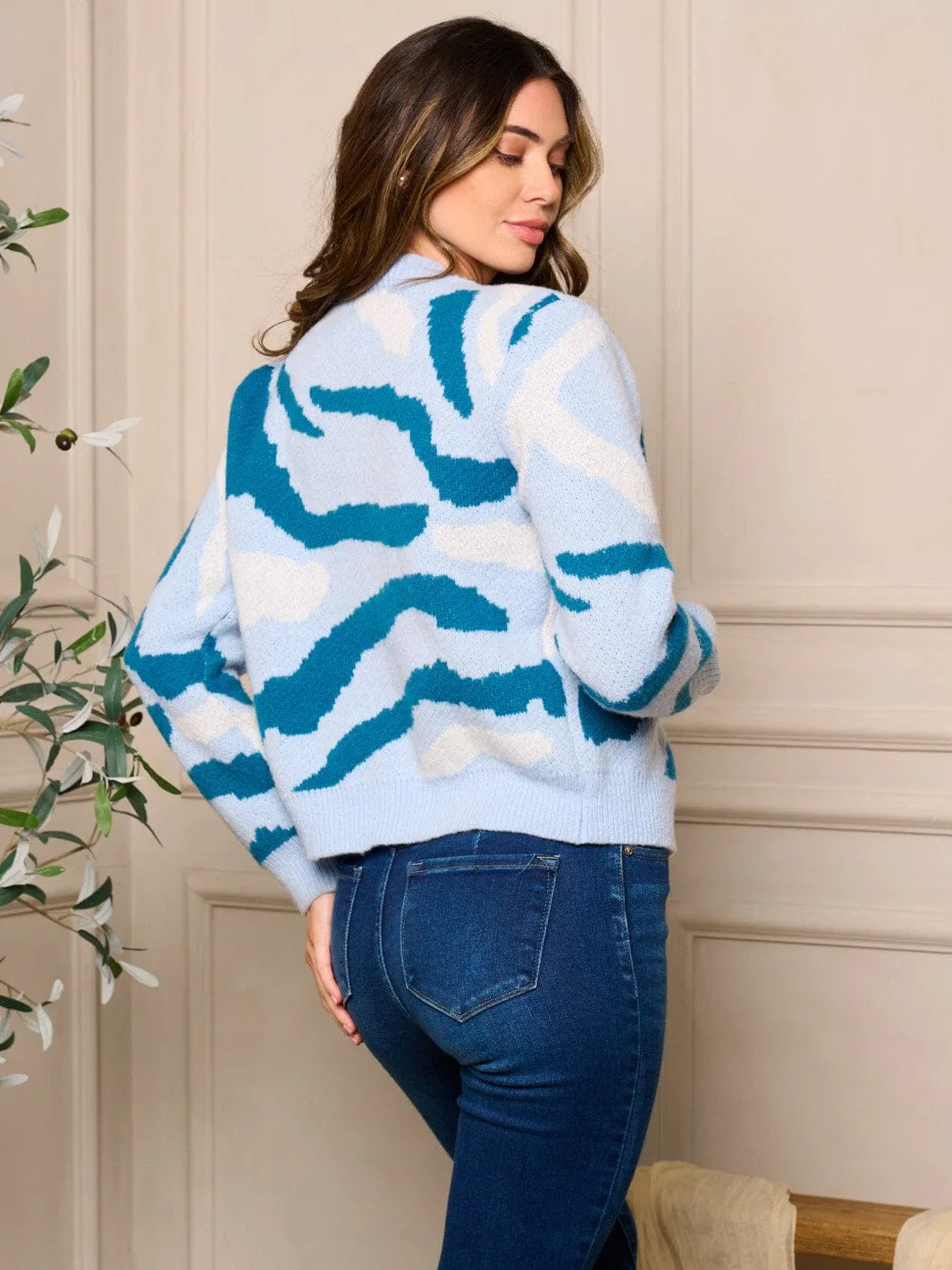 WOMEN'S LONG SLEEVE BUTTON CLOSURE PRINTED CARDIGAN SWEATER