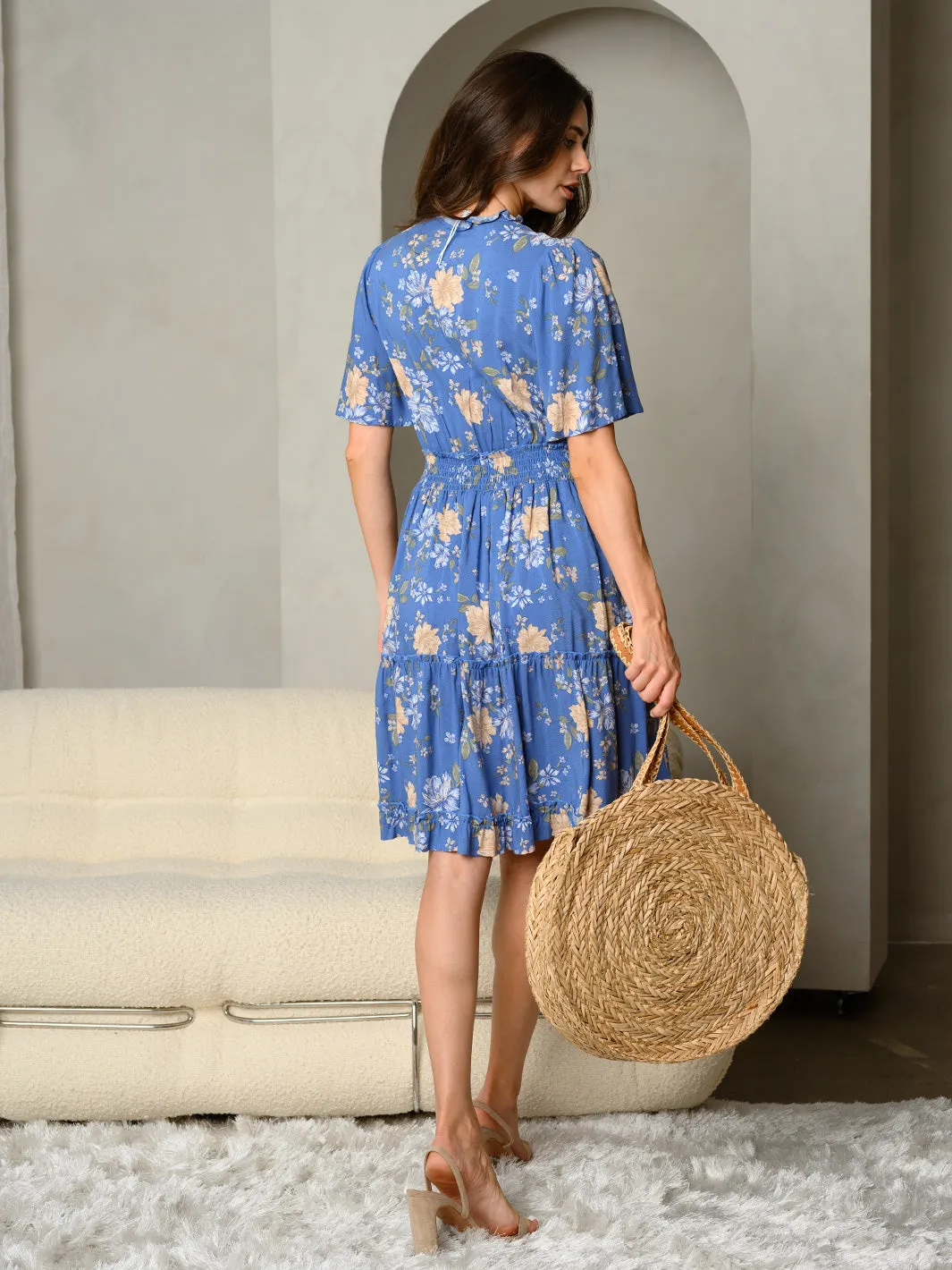 WOMEN'S SHORT SLEEVE FLORAL PRINT SMOCK WAIST MINI DRESS